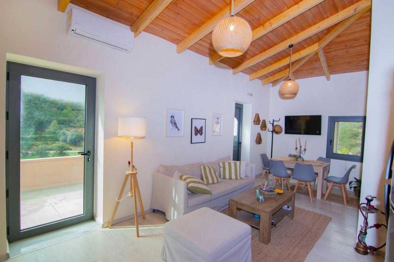 Ampelos Cretan Villa - Private Pool & Heated Ozone Jacuzzi Yerolákkos Екстериор снимка