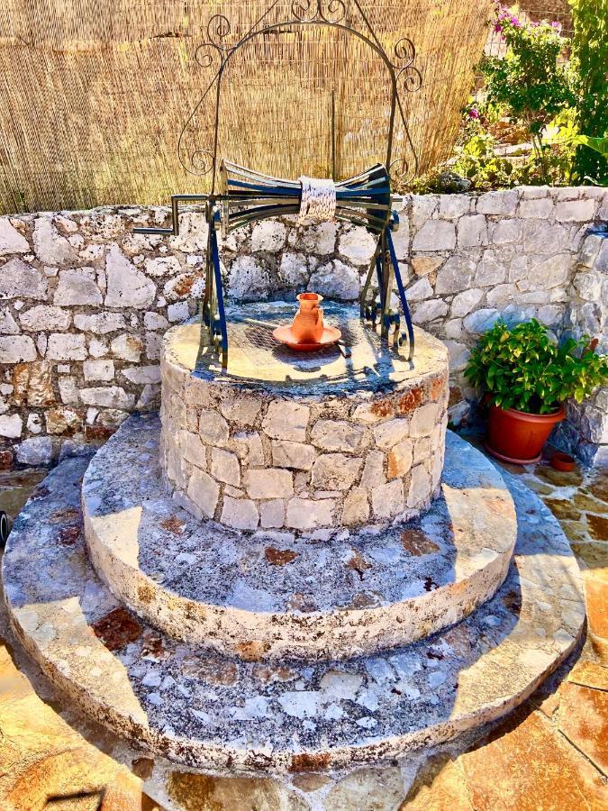 Ampelos Cretan Villa - Private Pool & Heated Ozone Jacuzzi Yerolákkos Екстериор снимка